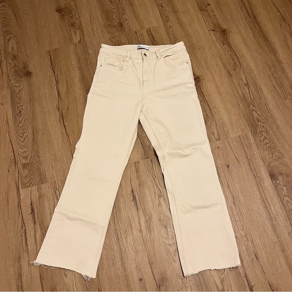 ZARA Women's Cream Jeans size 8